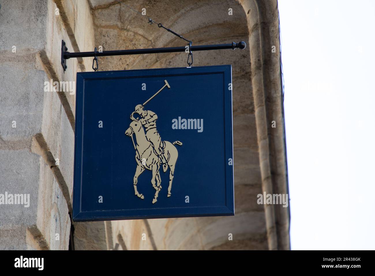 Ralph lauren logo hi-res stock photography and images - Page 3 - Alamy