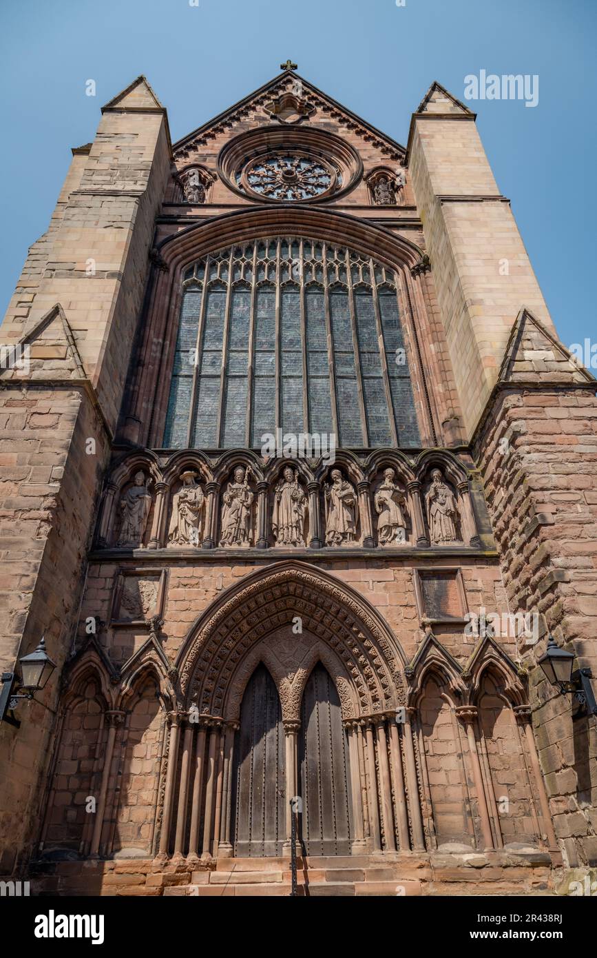 The South door of Lichfield Cathedral. With it's wonderful Gothic ...