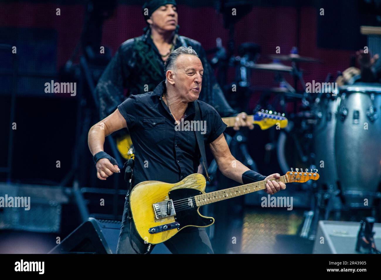 Amsterdam, The Netherlands. May 25, 2023.  Bruce Springsteen and Steven Van Zandt perform with The E Street Band in the Johan Cruijff ArenA during a European stadium tour The Boss. ANP PAUL BERGEN netherlands out - belgium out/Alamy Live News Stock Photo