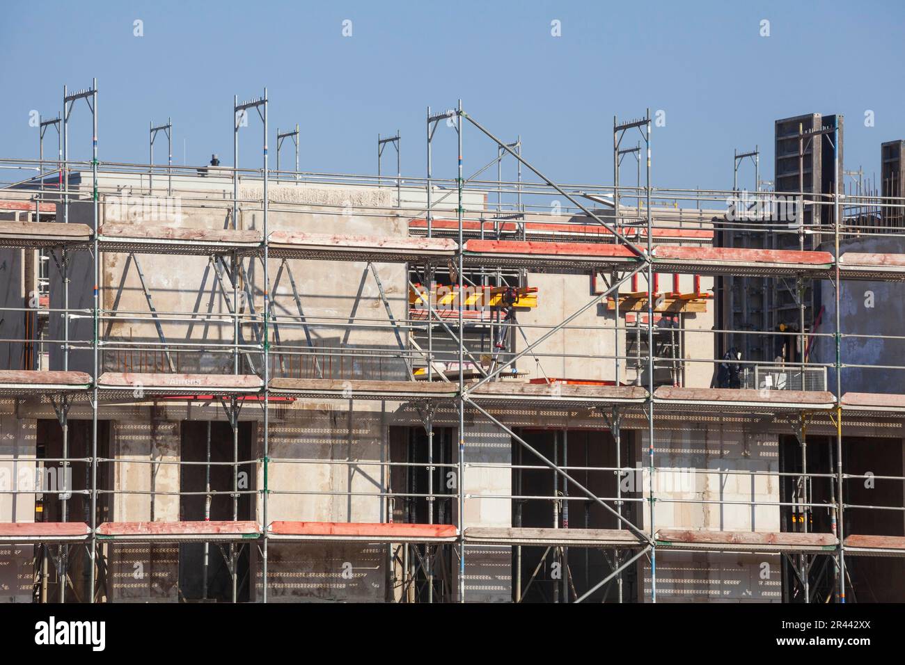 Shell building site hi-res stock photography and images - Alamy