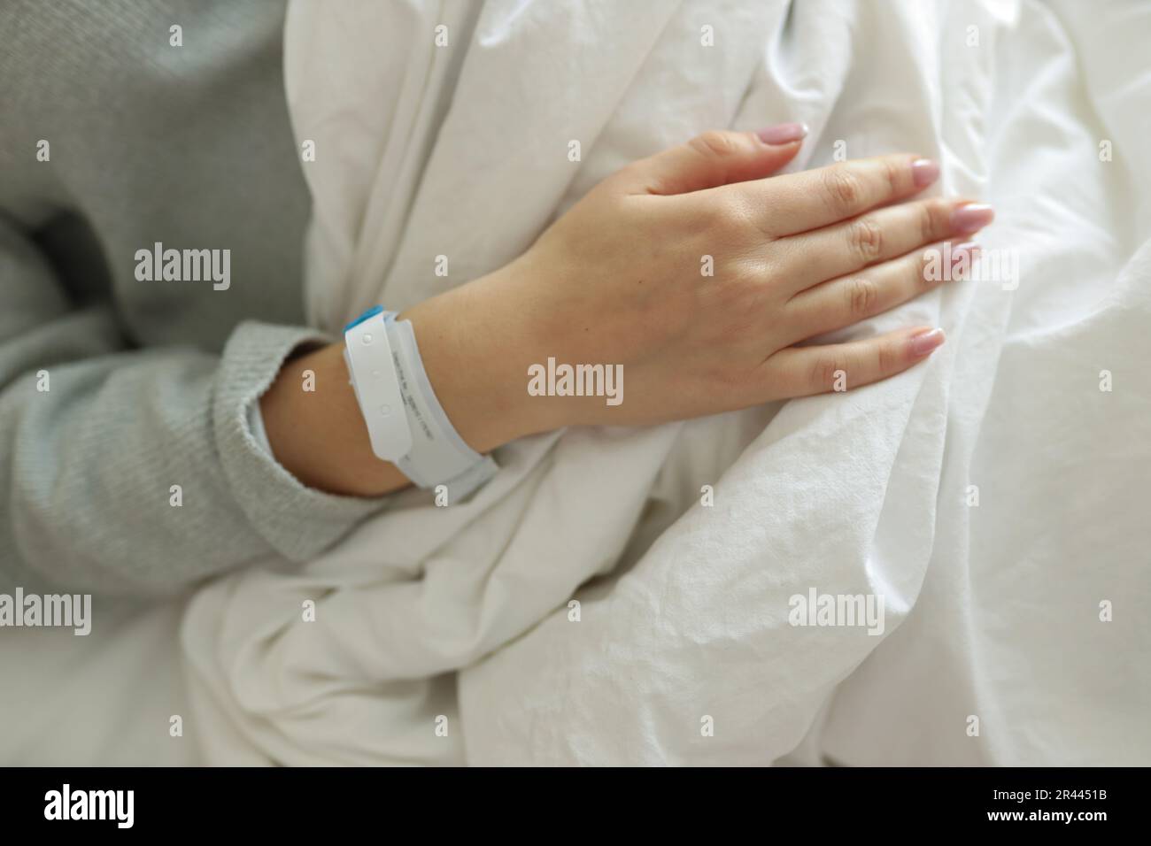 Details 69+ hospital tag bracelet super hot 3tdesign.edu.vn