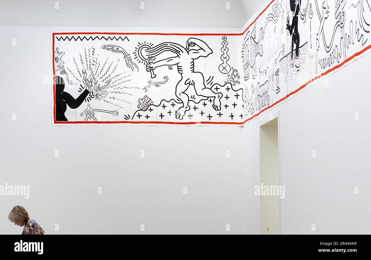 Amsterdam, The Netherlands. May 26, 2023.  A 38 meter long work of art by artist and activist Keith Haring in the hall of honor of the Stedelijk Museum. With a length of more than two trucks, Amsterdam Notes is one of Haring's largest museum pieces. The drawing can be seen again after more than thirty years. ANP KOEN VAN WEEL netherlands out - belgium out/Alamy Live News Stock Photo