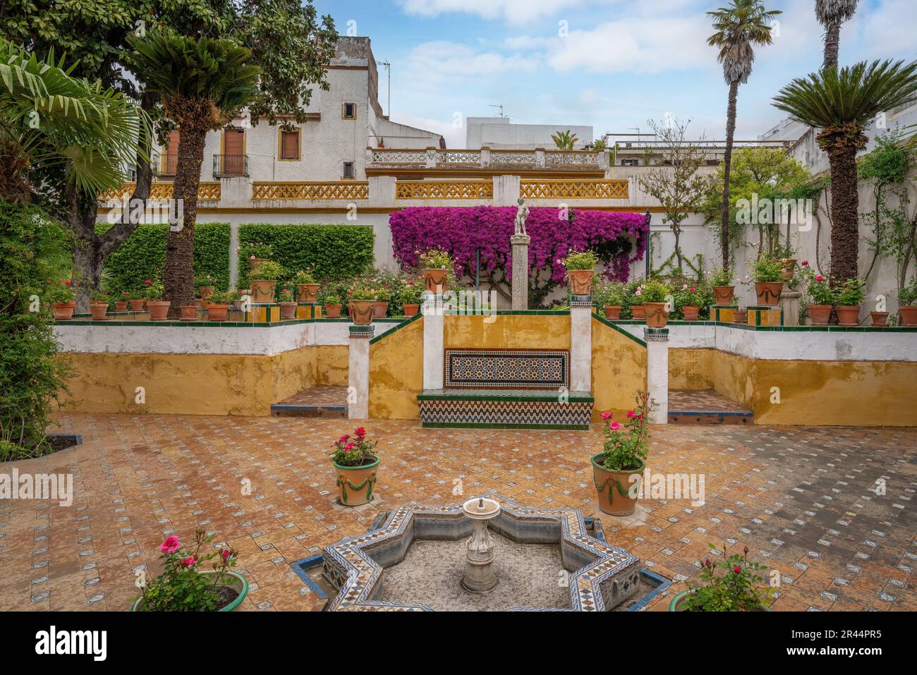 Small Garden (Jardin Chico) at Casa de Pilatos (Pilates House) Palace Interior - Seville, Andalusia, Spain Stock Photo
