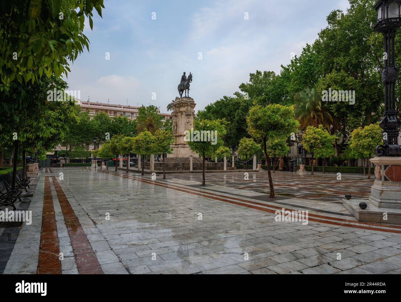 Plaza Nueva Square and San Fernando Monument - Seville, Andalusia, Spain Stock Photo