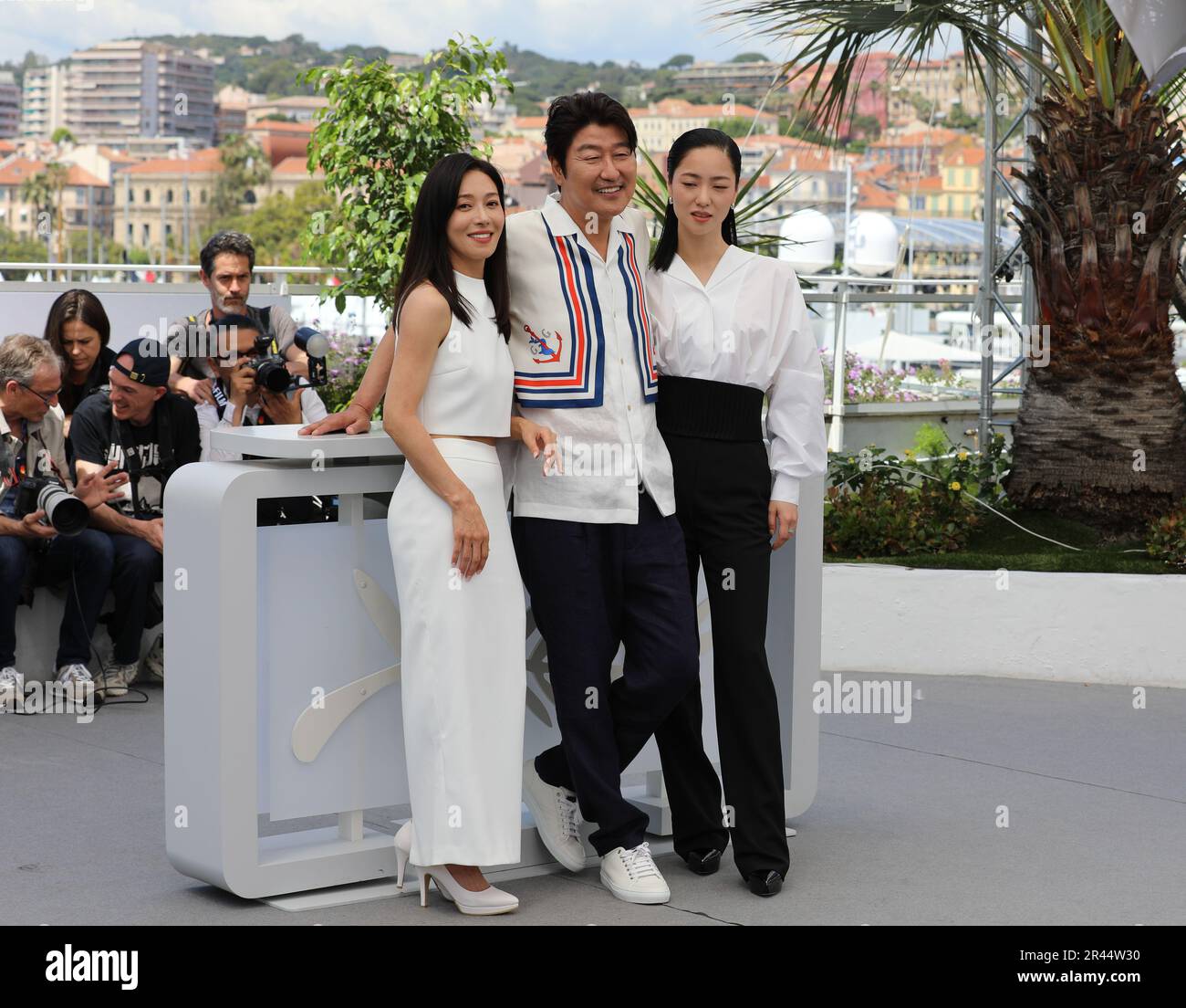 Jang young nam hi-res stock photography and images - Alamy