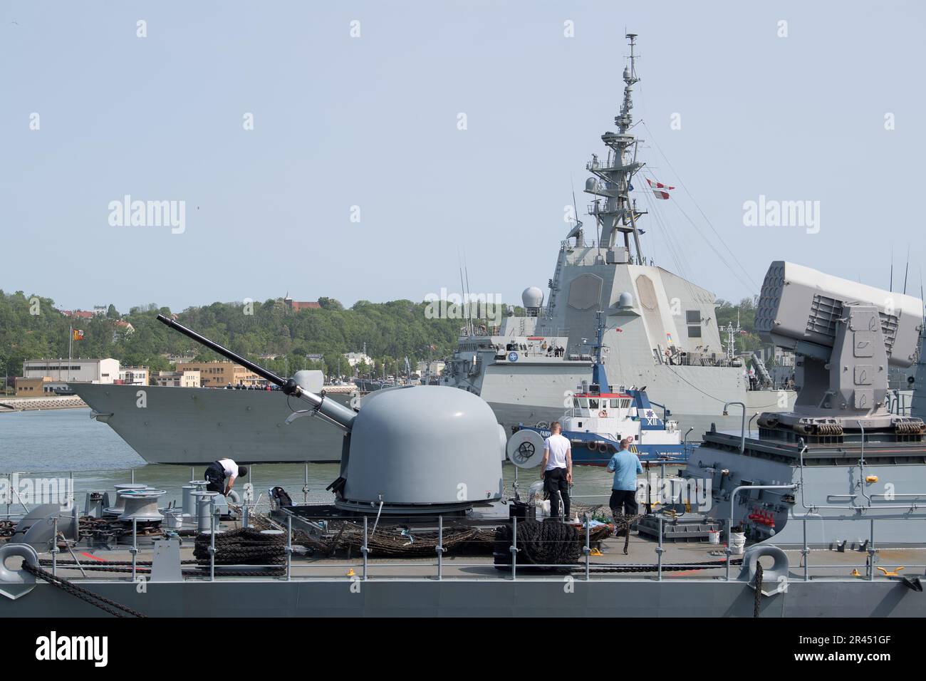 Gdynia, Poland. 26 May 2023. German Brandenburg-class frigate FGS Mecklenburg Vorpommern F218, and Spanish Alvaro de Bazan class frigate ESPS Alvaro De Bazan F101, a part of Standing NATO Maritime Group One SNMG1, arrived to port of Gdynia © Wojciech Strozyk / Alamy Live News Stock Photo
