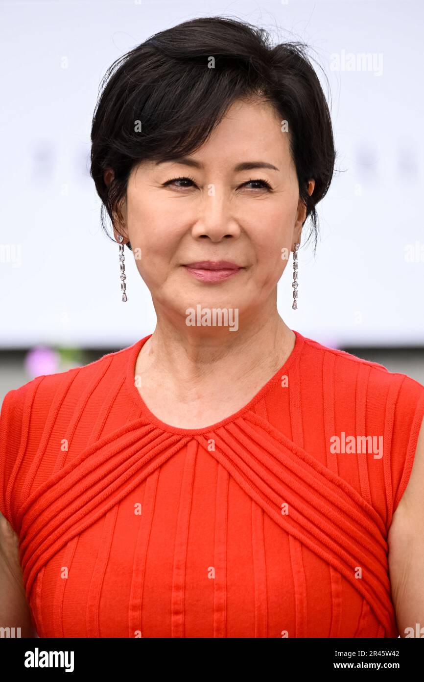 park-jung-soo-76th-cannes-film-festival-photocall-del-film-geo-mi-jip