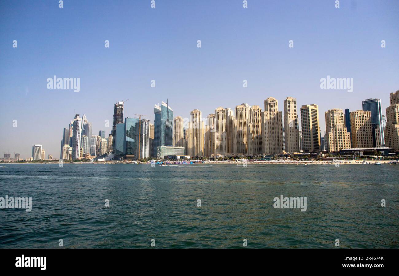 Aerial view bustling cityscape hi-res stock photography and images - Alamy
