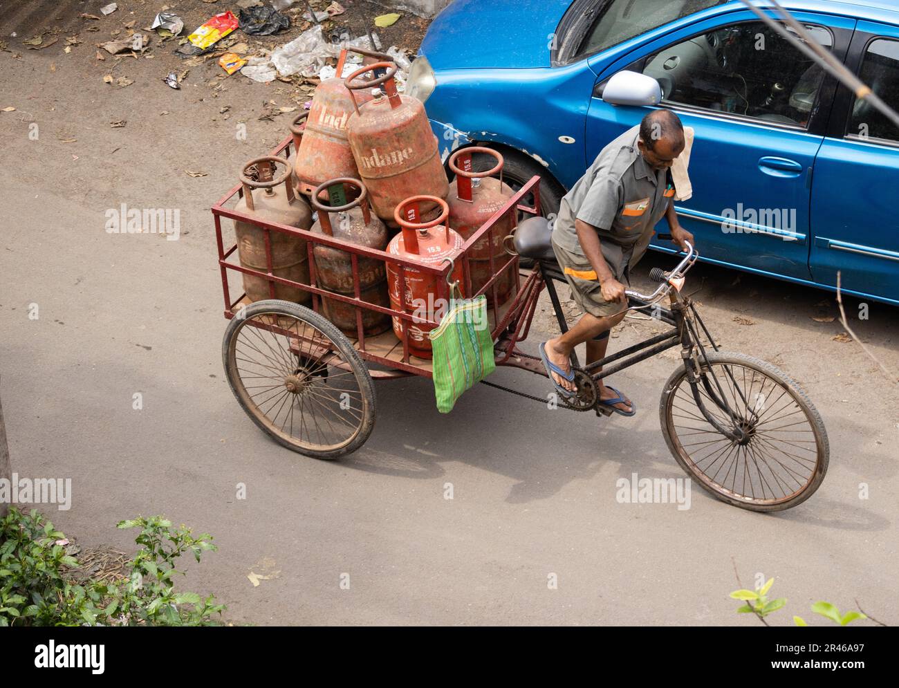 Howrah, West Bengal, India March 20th 2023 An Indian delivery man