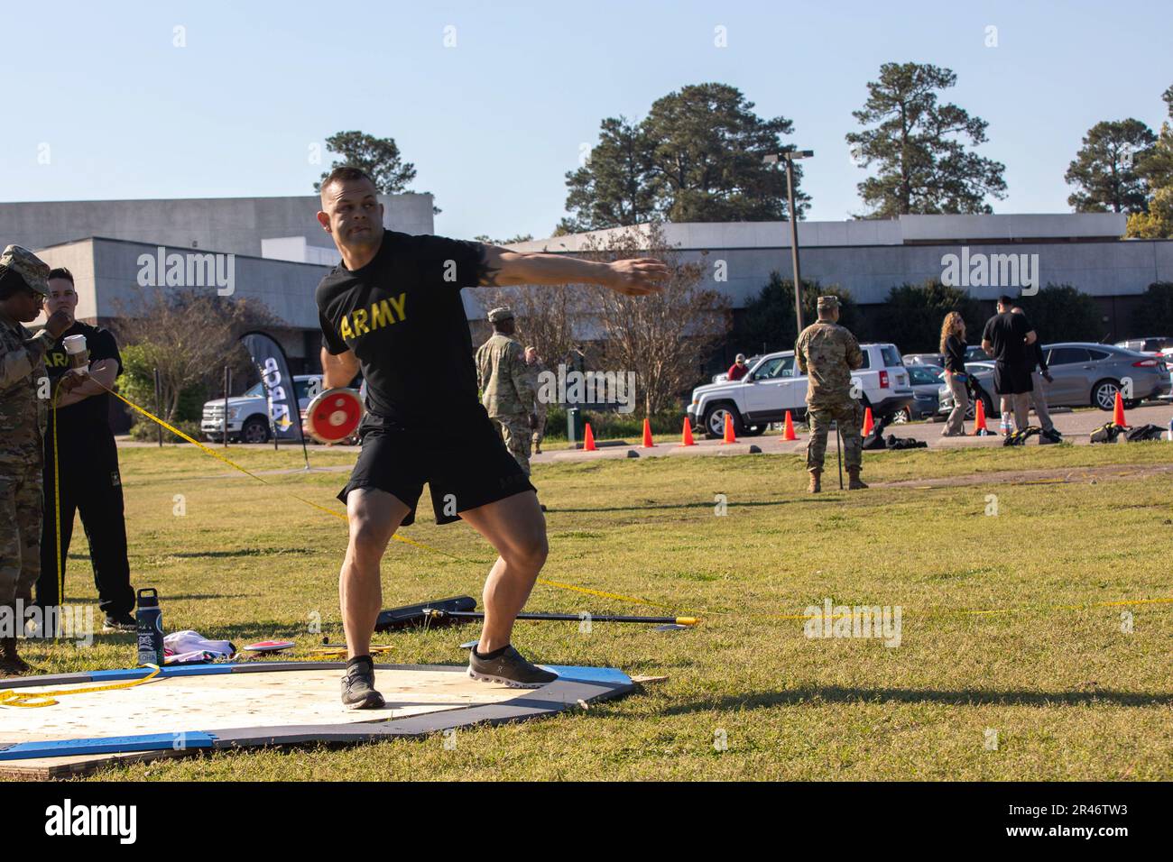 U.S. Army Sgt. Shawn Lee, practicing track and field events during the U.S. Army Adaptive Sports Camp at Fort Bragg, North Carolina, March 30th. Over 70 wounded, ill and injured Soldiers are training in a series of athletic events including archery, cycling, shooting, sitting volleyball, swimming, powerlifting, track, field, rowing, and wheelchair basketball. The Adaptive Sports Camp celebrates wounded, ill, and injured Soldiers' ability to recover and overcome. The Army holds qualifying trials for Active Duty, wounded, ill or injured Soldiers to assess and select athletes for competition in t Stock Photo