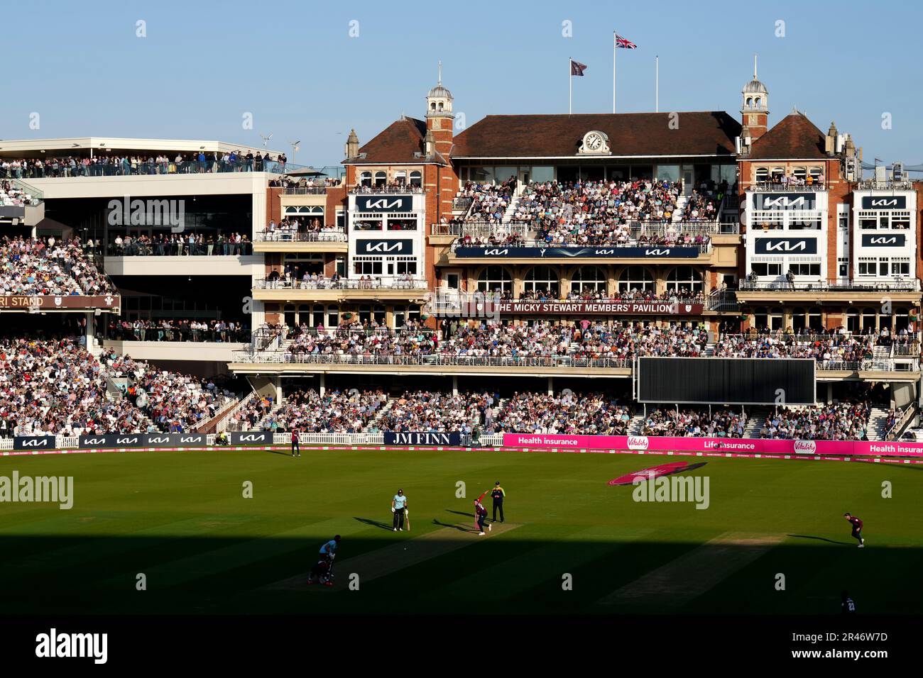 Kent Spitfire’s George Linde bowling to Surrey’s Jamie Smith during the Vitality Blast T20 match at the Kia Oval, London Picture date: Friday May 26, 2022. Stock Photo
