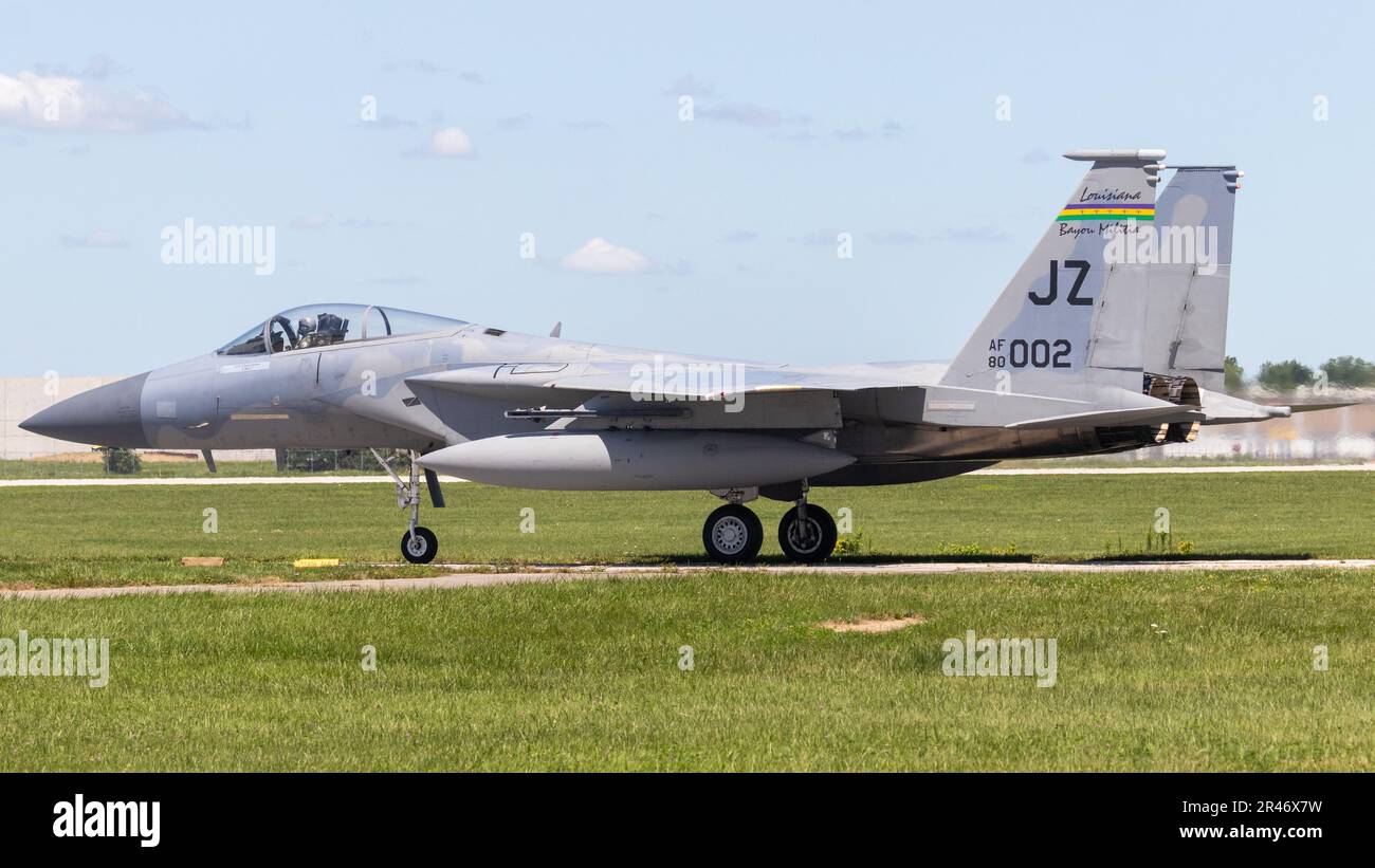 Airliner cruising hi-res stock photography and images - Alamy