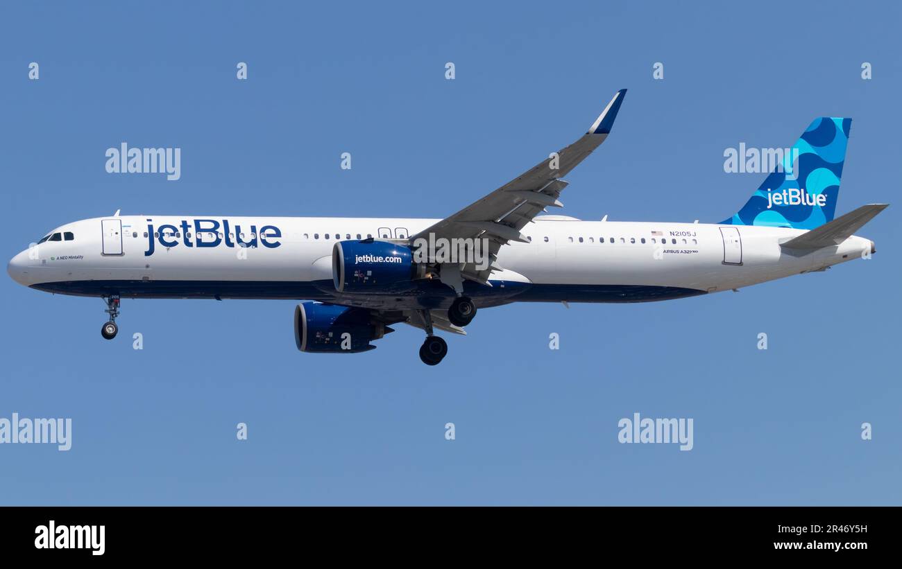Jetblue airlines hi-res stock photography and images - Alamy