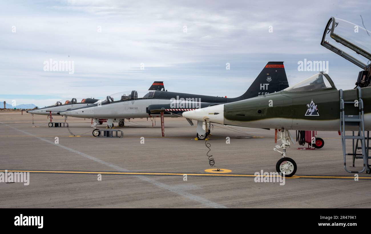 Three T-38C Talons assigned to the 586th Flight Test Squadron are parked on the runway at Holloman Air Force Base, New Mexico, Jan. 10, 2022. The 586th FLTS plans, analyzes, coordinates and conducts flight tests of advanced weapons and avionics systems. Stock Photo