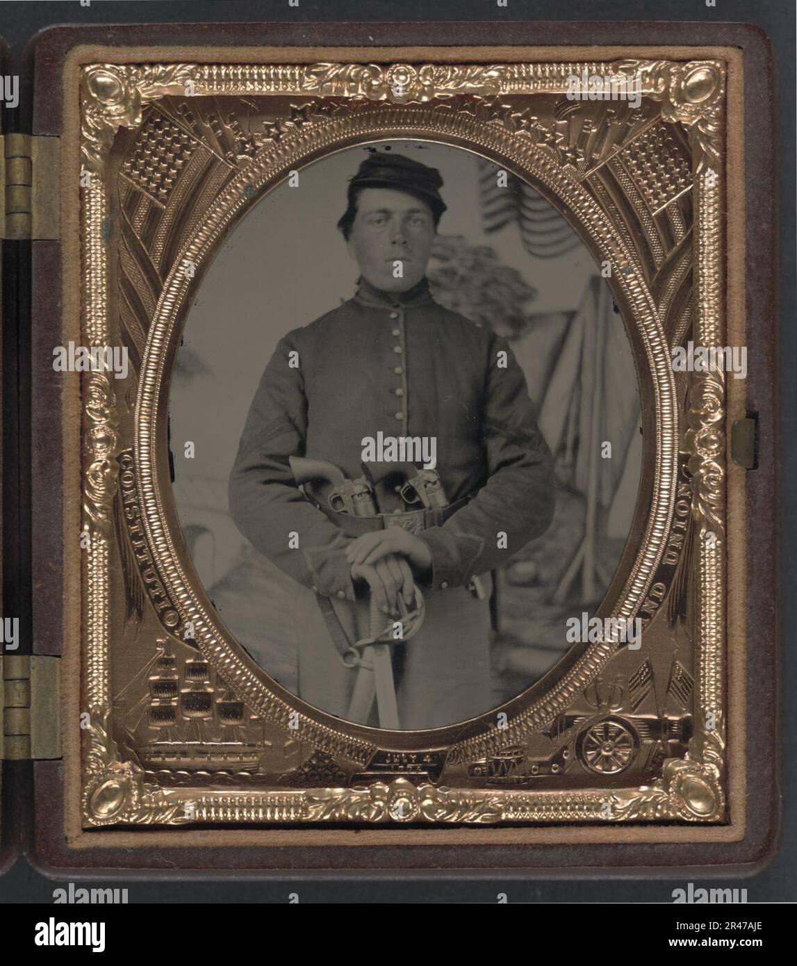 Unidentified soldier in Union uniform with two Colt revolvers and ...