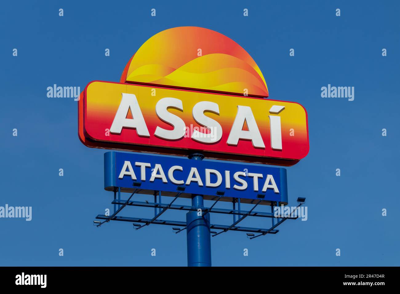 Identification toten of the Assai Atacadista hypermarket chain Stock Photo  - Alamy, image size:1300x956