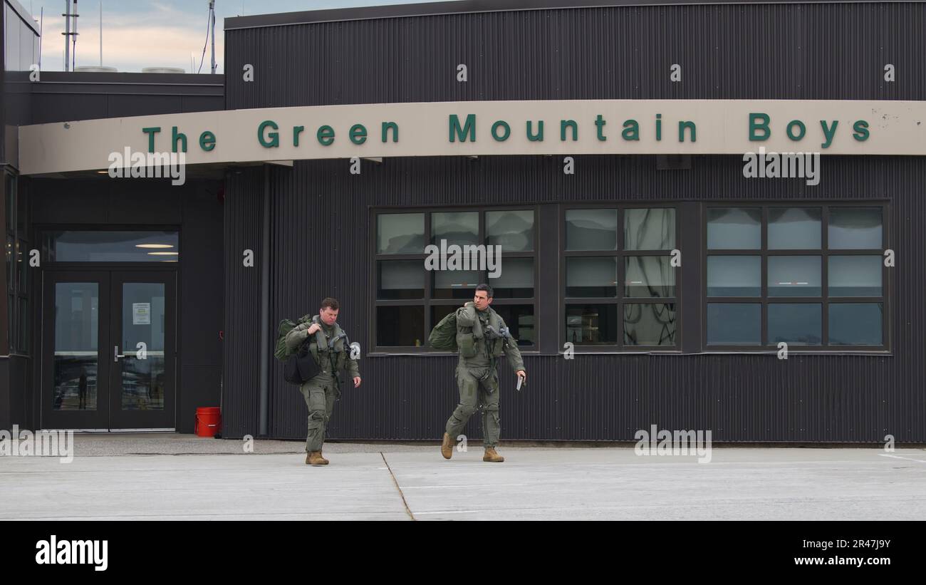 Pilots assigned to the 134th Fighter Squadron step towards their F-35A ...