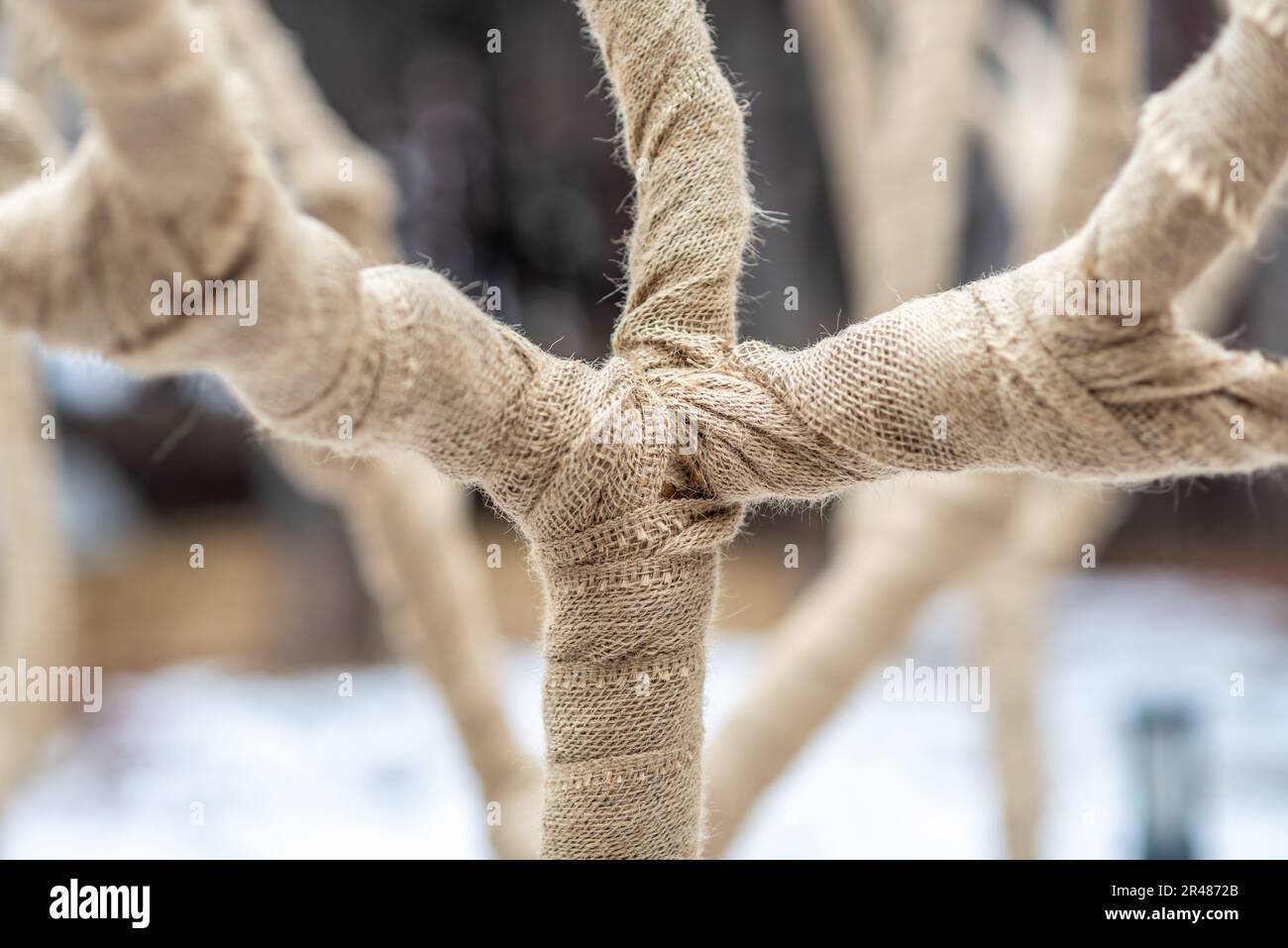 LAYERING WITH NECK BANDS FARAWAY TREE