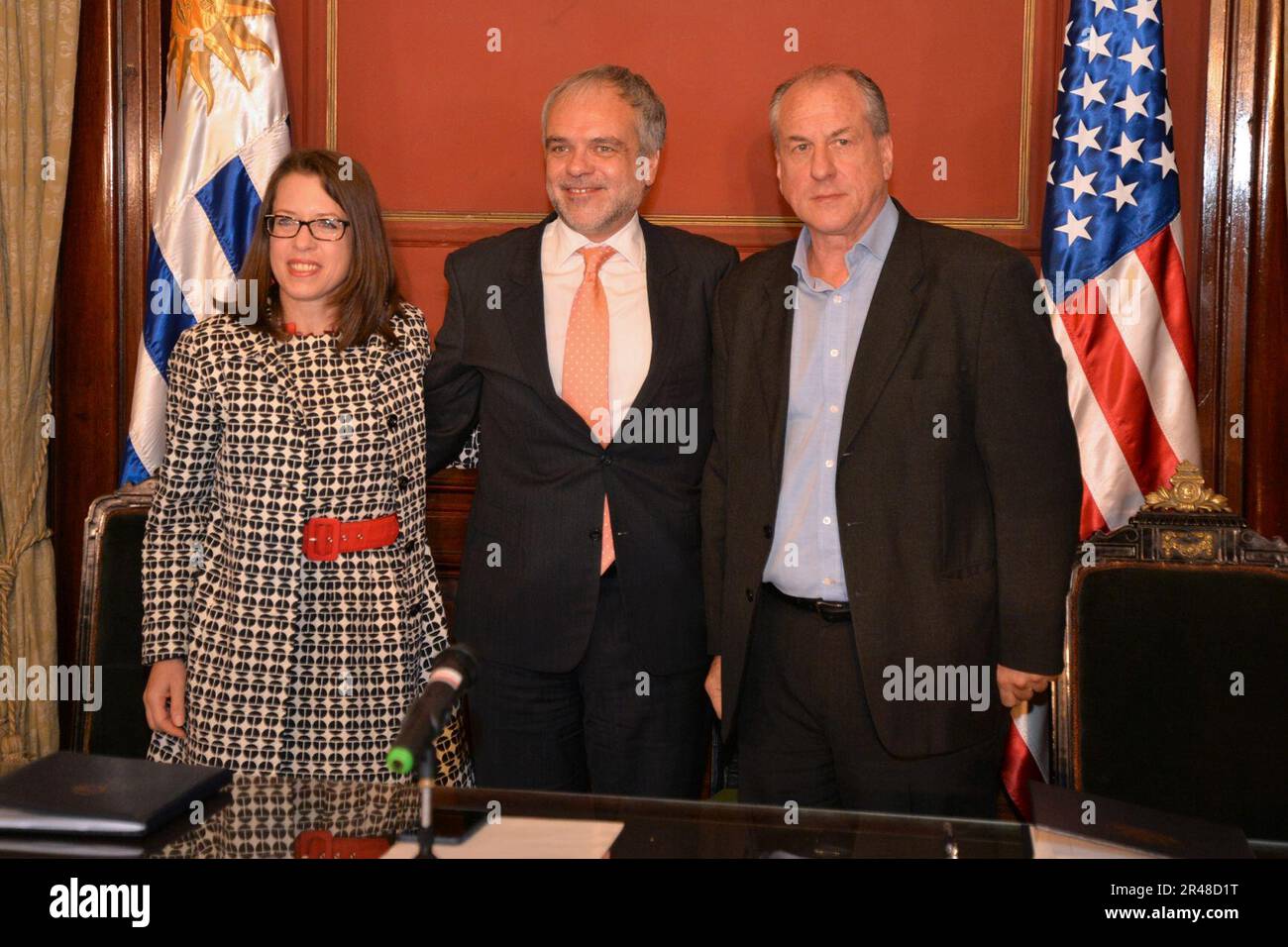 Seguridad de estados unidos hi-res stock photography and images - Alamy
