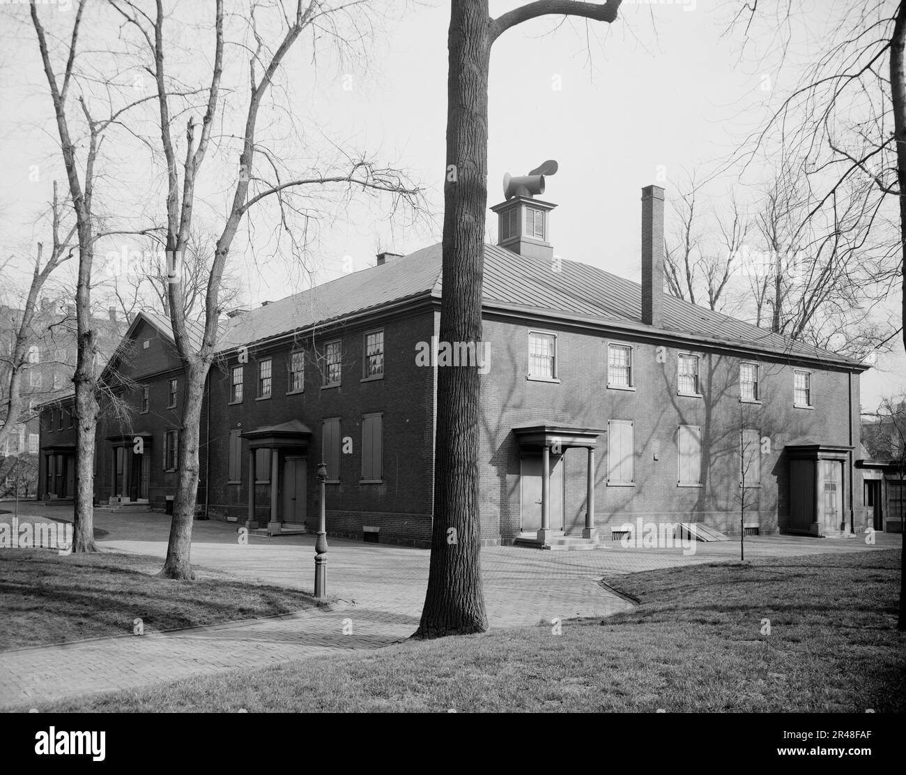 Arch Street Friends' Meeting House, Philadelphia, Pa., c1908. Stock Photo