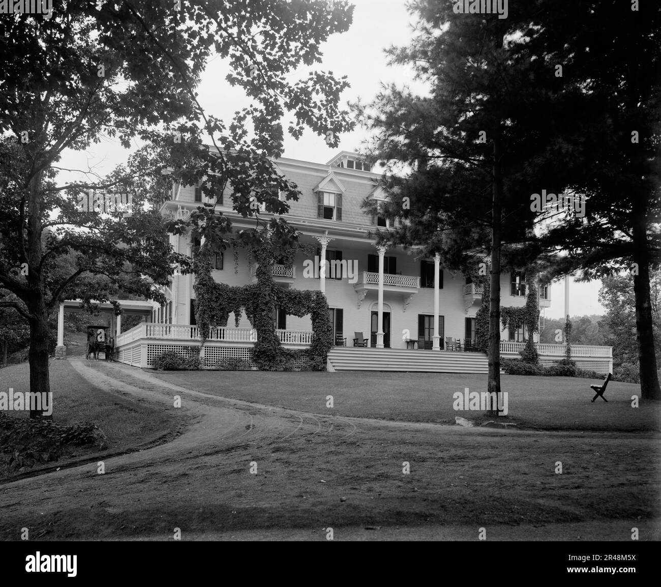 Rogers Rock Hotel, Lake George, N.Y., between 1900 and 1905 Stock Photo