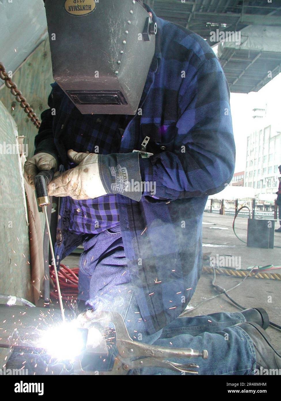 US Navy Revamping the JP5 fueloverflow system on the aircraft carrier