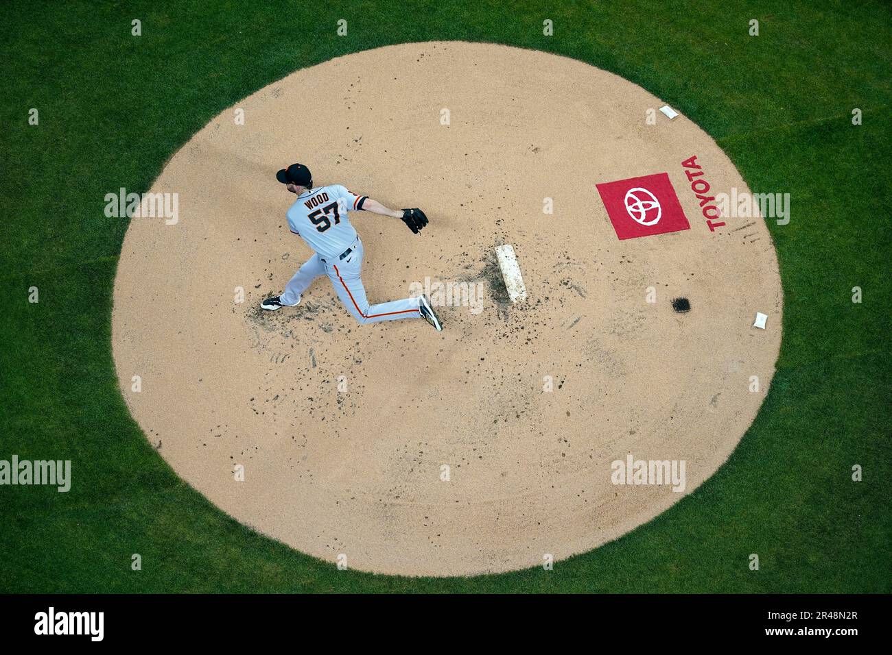 San Francisco Giants starting pitcher Alex Wood throws during the first