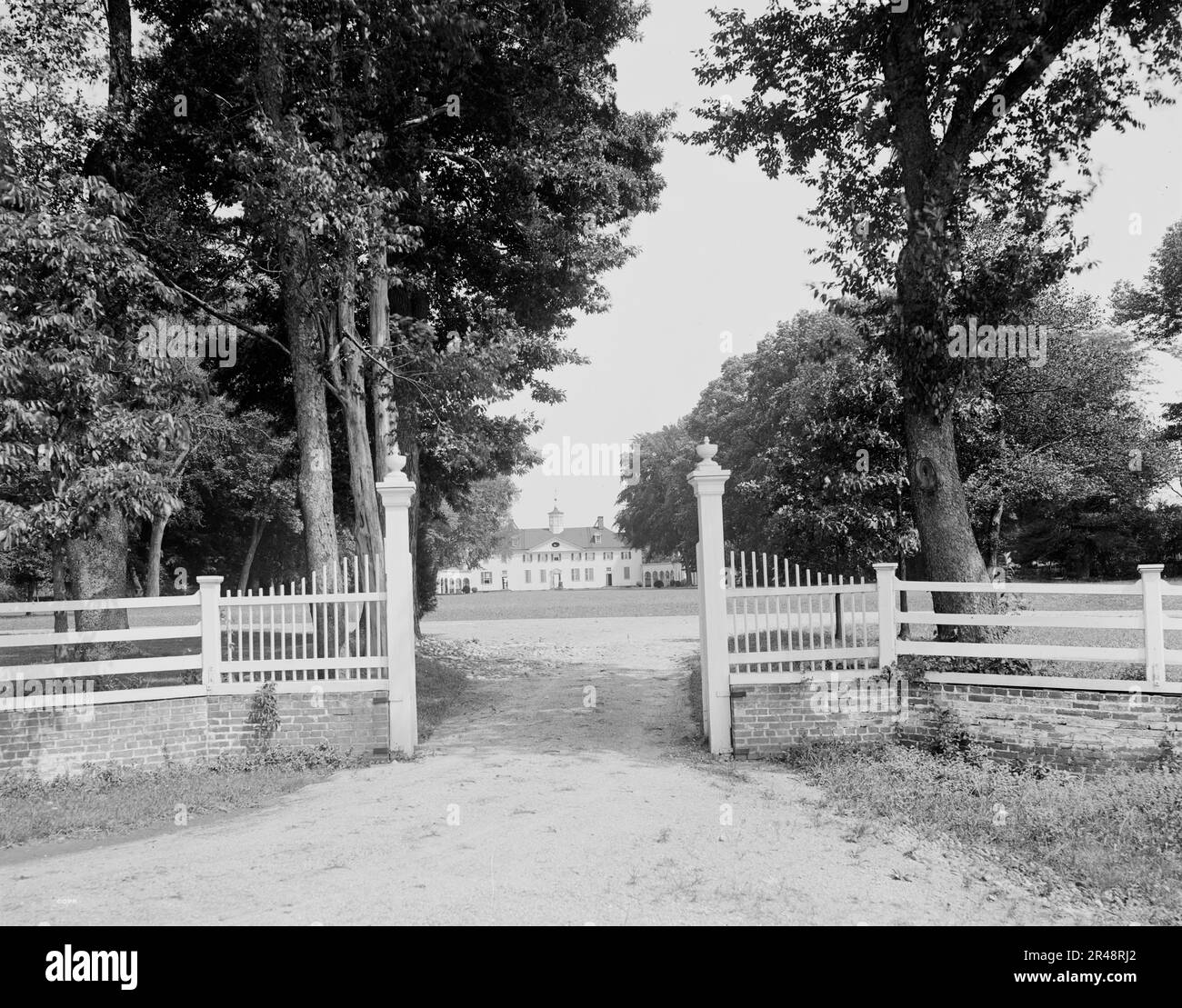 The Mansion at Mt. Vernon from west gate, c.between 1910 and 1920 Stock