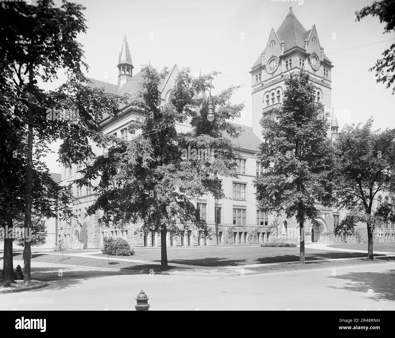 Central High School, Detroit, Mich., between 1910 and 1920. Stock Photo