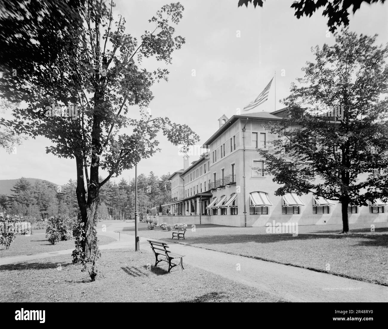 Fort William Henry Hotel, Lake George, N.Y., c.between 1910 and 1920