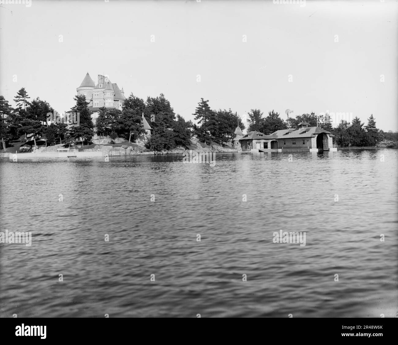 Keewaydin [i.e. Keewaydin], Thousand Islands, (1901 Stock Photo Alamy