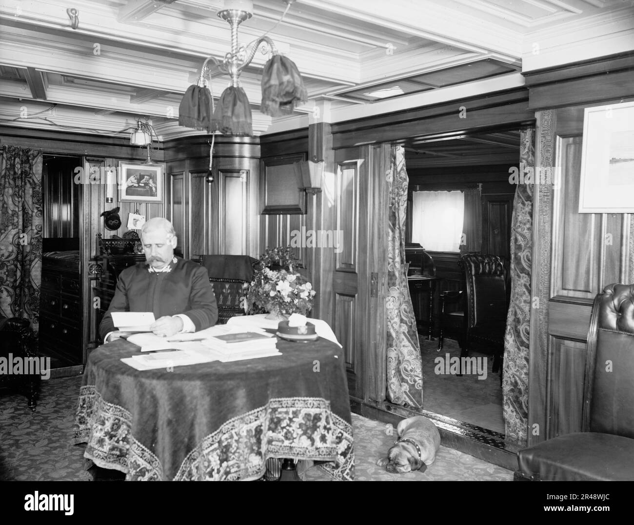 Edwin silas Black and White Stock Photos & Images - Alamy