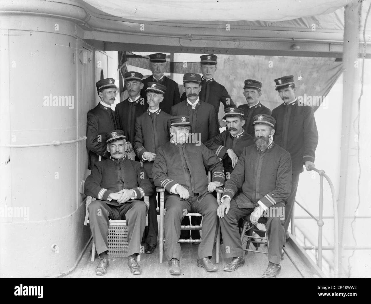 American military officers group photo hi-res stock photography and ...