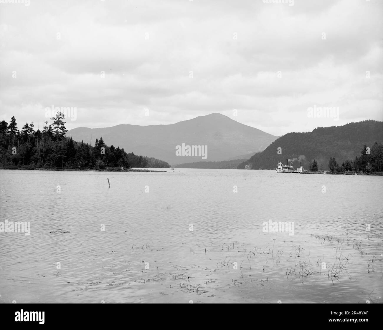 Whiteface mountain new york lake placid Black and White Stock Photos
