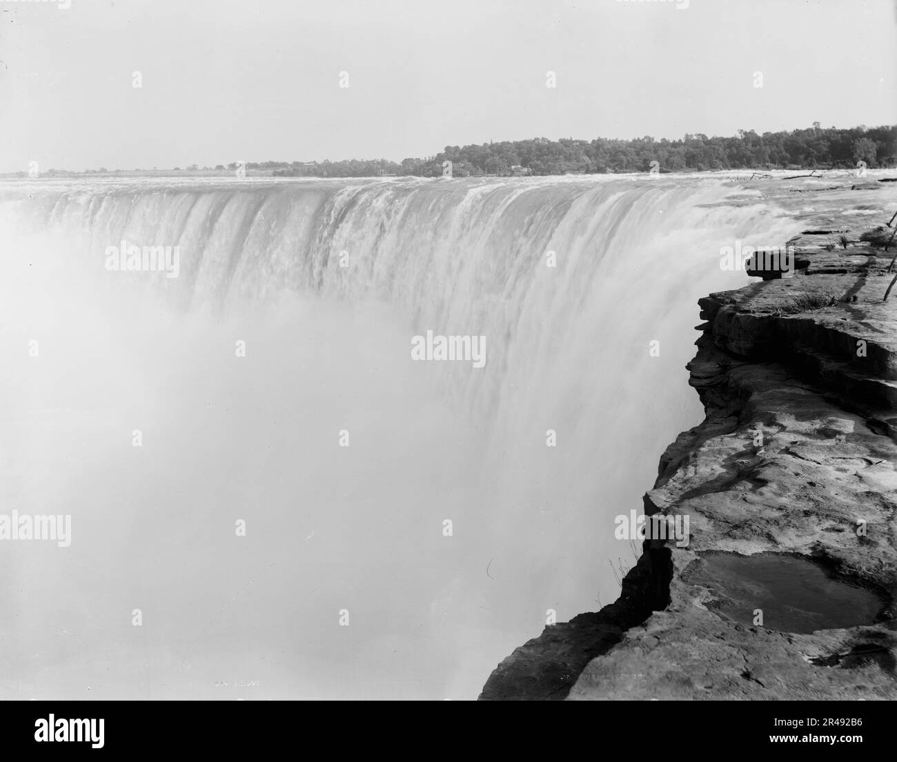 The [Horseshoe] Falls from above, between 1890 and 1899. Stock Photo