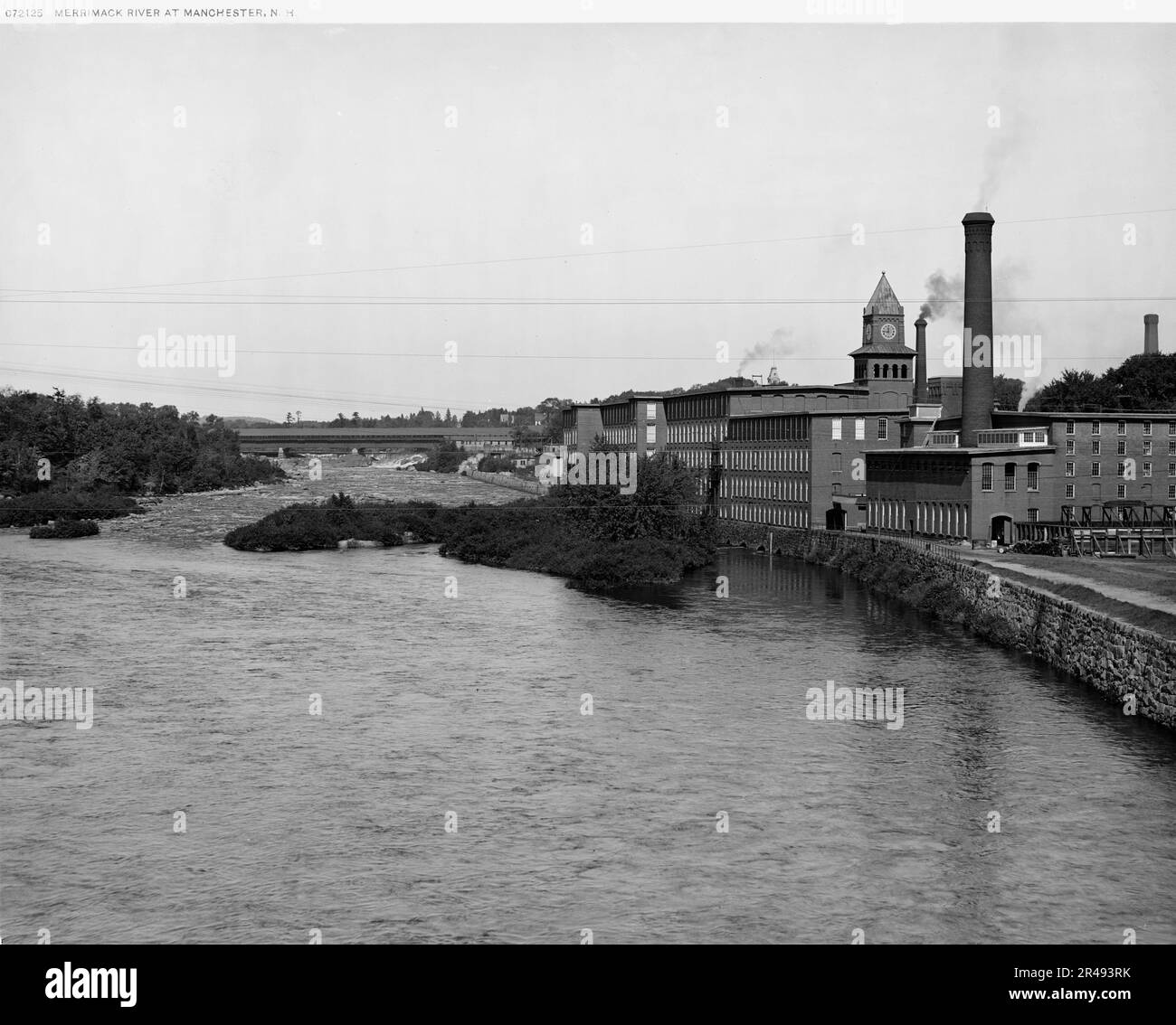 Merrimack River at Manchester, N.H., between 1900 and 1920. Stock Photo