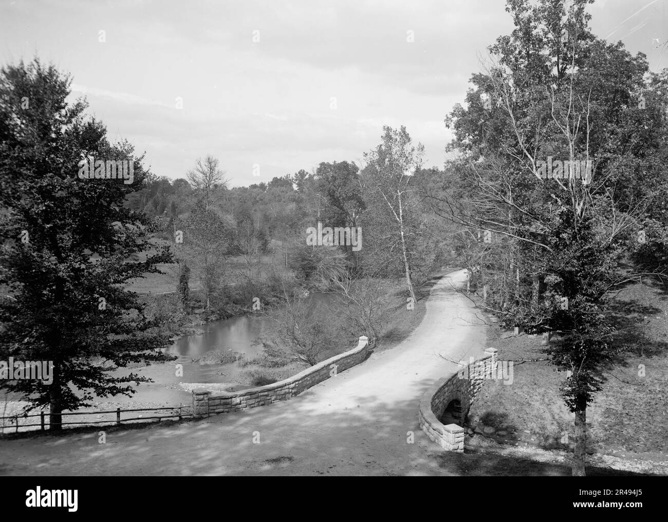 Rock Creek Road, Zoo Park, Washington, D.C., c1906 Stock Photo - Alamy