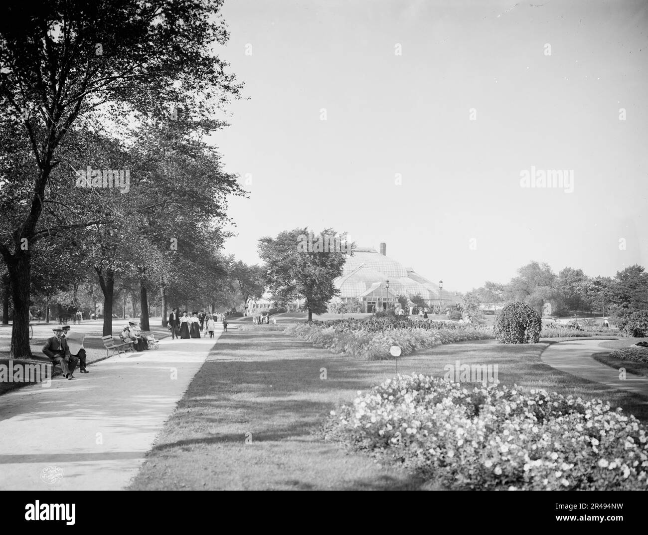 Conservatory & gardens, Lincoln Park, Chicago, Ill., c1905 Stock Photo