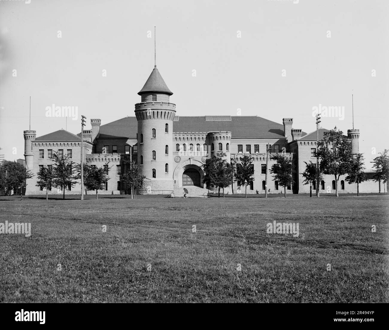 The Armory University Of Minnesota C1905 Stock Photo Alamy the-armory-university-of-minnesota-c1905-stock-photo-alamy