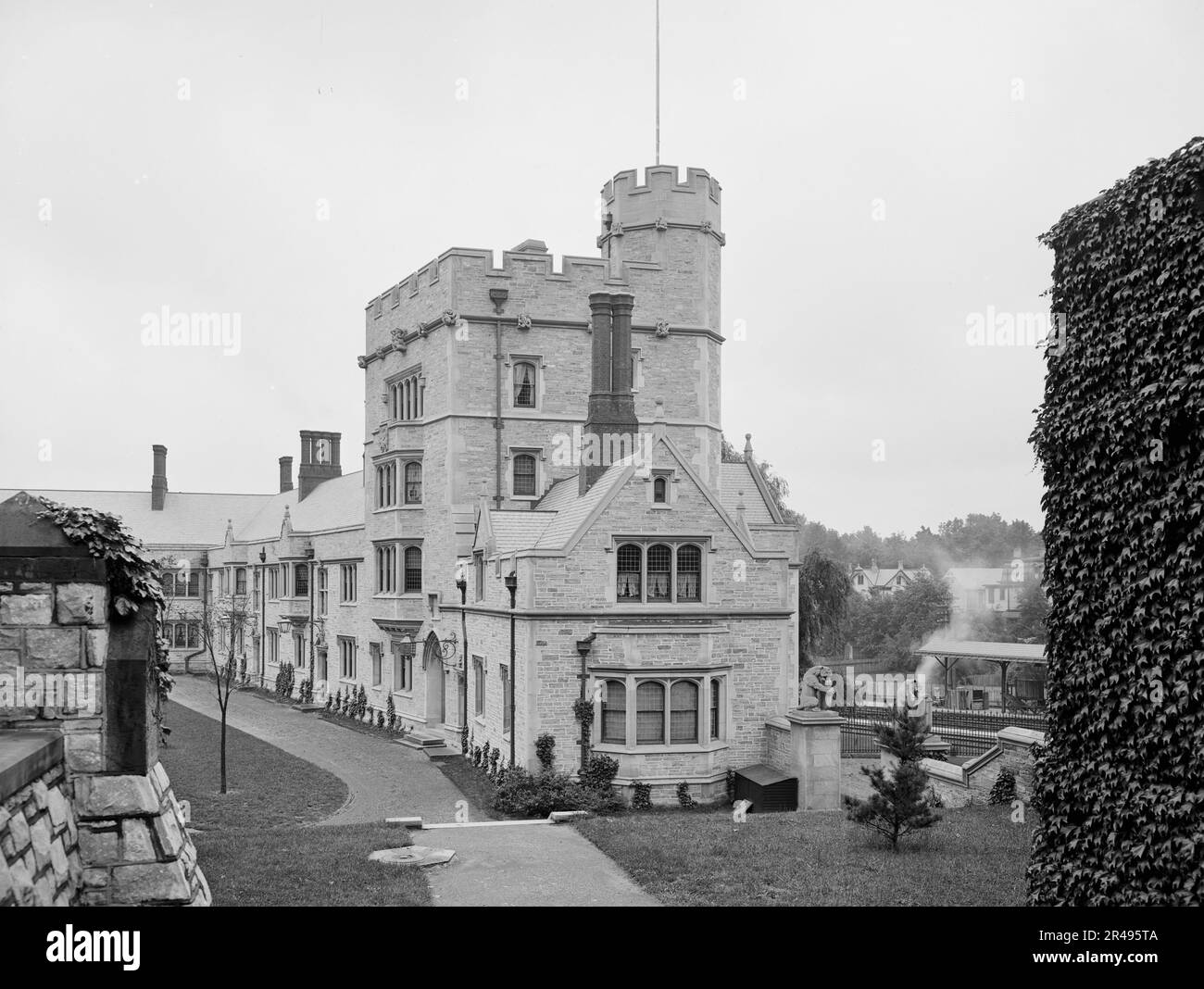 Stafford college campus Black and White Stock Photos & Images - Alamy