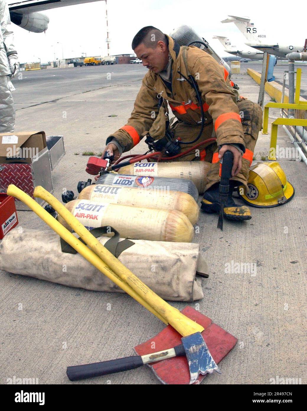 US Navy Aviation Boatswain's Mate Stock Photo Alamy