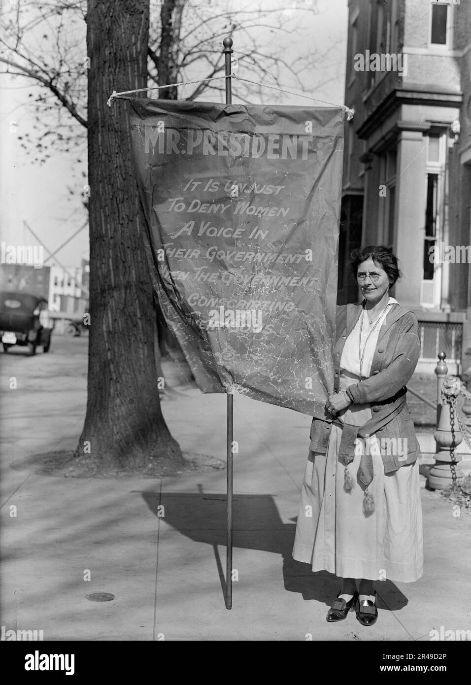 Woman Suffrage Pickets, 1917 Stock Photo Alamy