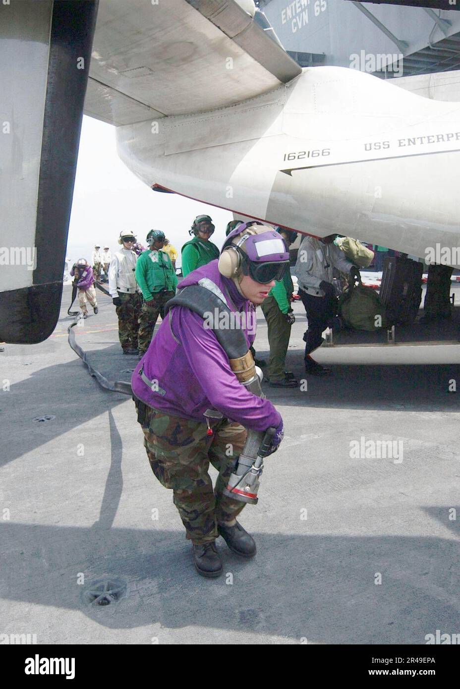 US Navy Aviation Boatswain's Mate Fuels Stock Photo Alamy