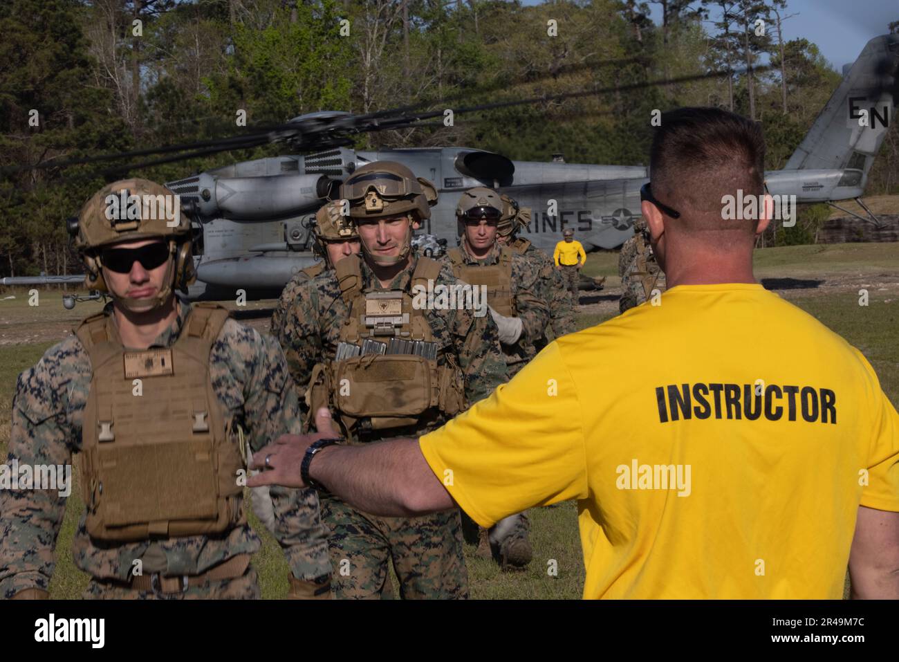 U.S Marine Corps Staff Sgt. Jacob Geigle, a ropes and recovery ...