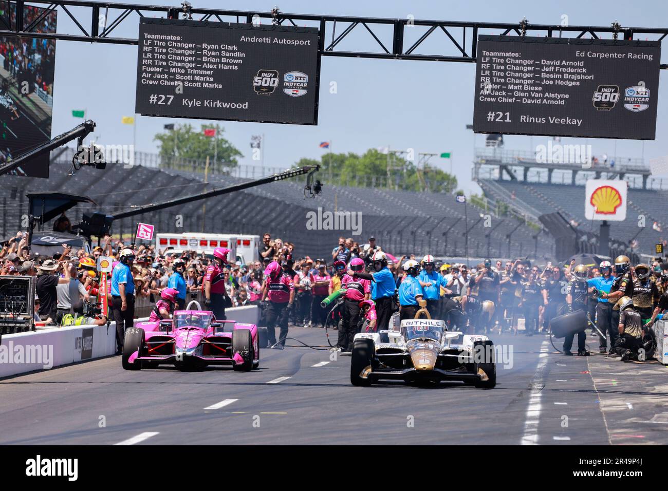 Indianapolis, USA. 26th May, 2023. INDIANAPOLIS, INDIANA - MAY 26: Ed Carpenter Racing driver Rinus VeeKay (21) of Netherlands and driver Kyle Kirkwood (27) of United States participate in the pit stop competition on Carb Day before the 2023 Indy 500 at Indianapolis Motor Speedway on May 26, 2023 in Indianapolis, Indiana. Credit: Jeremy Hogan/Alamy Live News Stock Photo