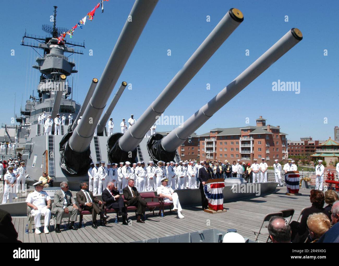 US Navy Virginia Senator John Warner addresses the crowd aboard USS Wisconsin (BB 64) Stock Photo