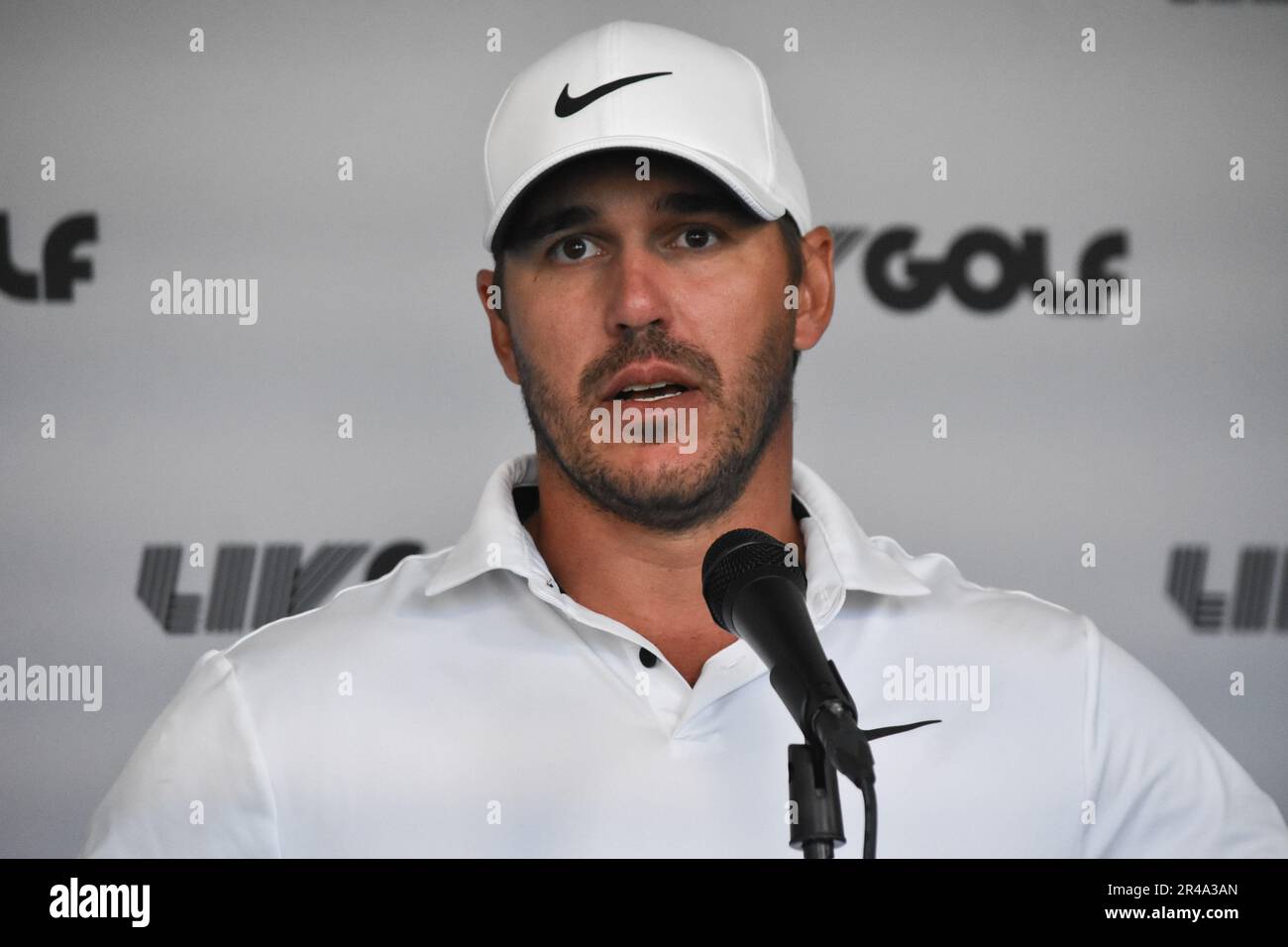 Sterling, United States. 26th May, 2023. Brooks Koepka answers a