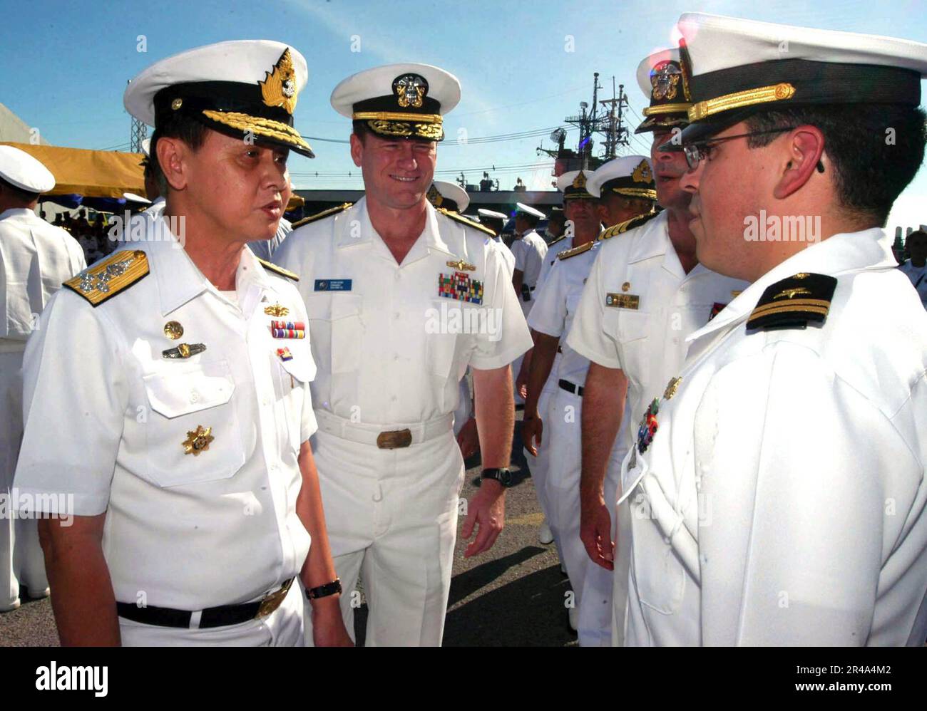 commander in chief of the us navy