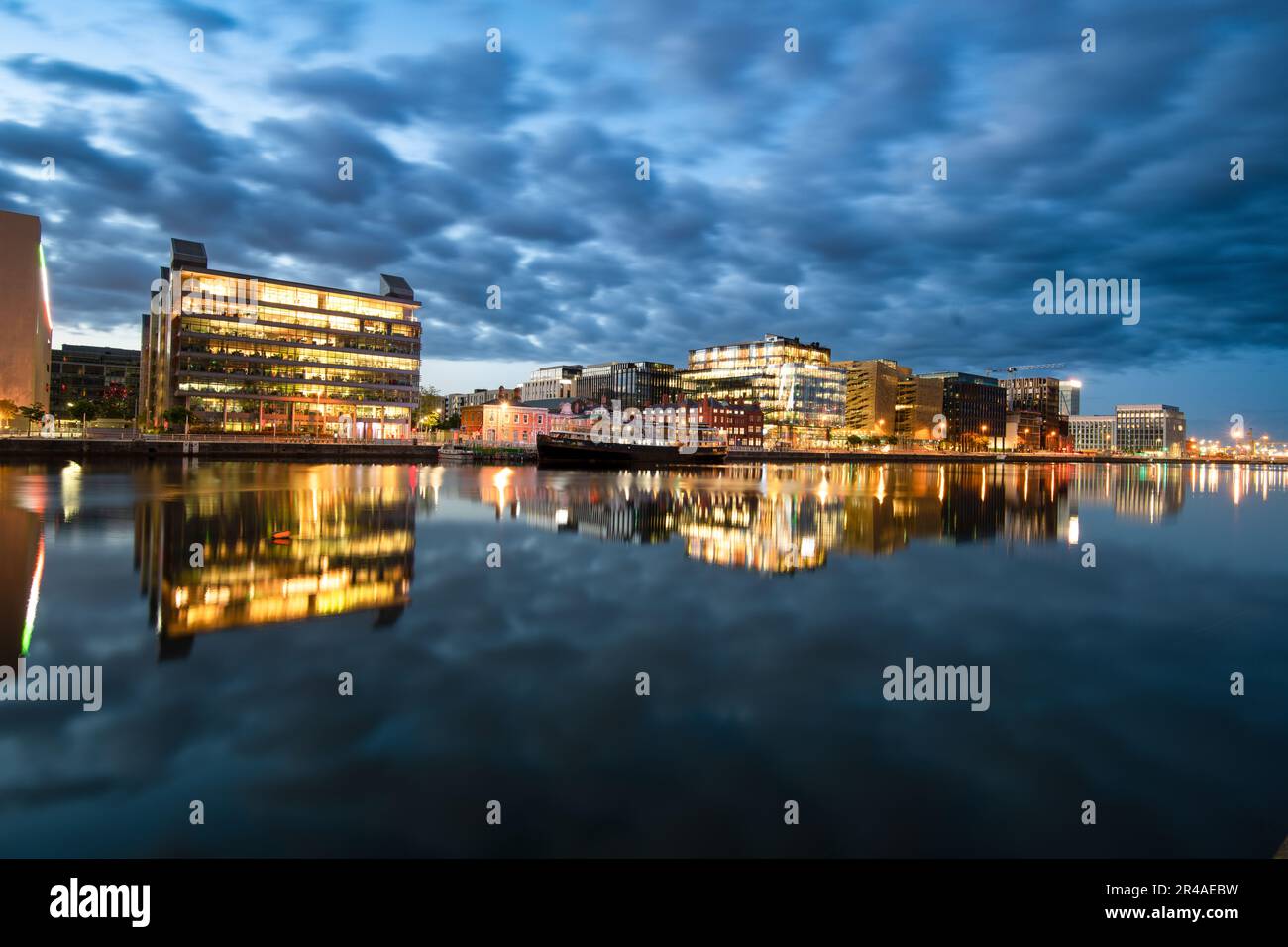 PWS Dublin and office buildings along River Liffey Stock Photo - Alamy