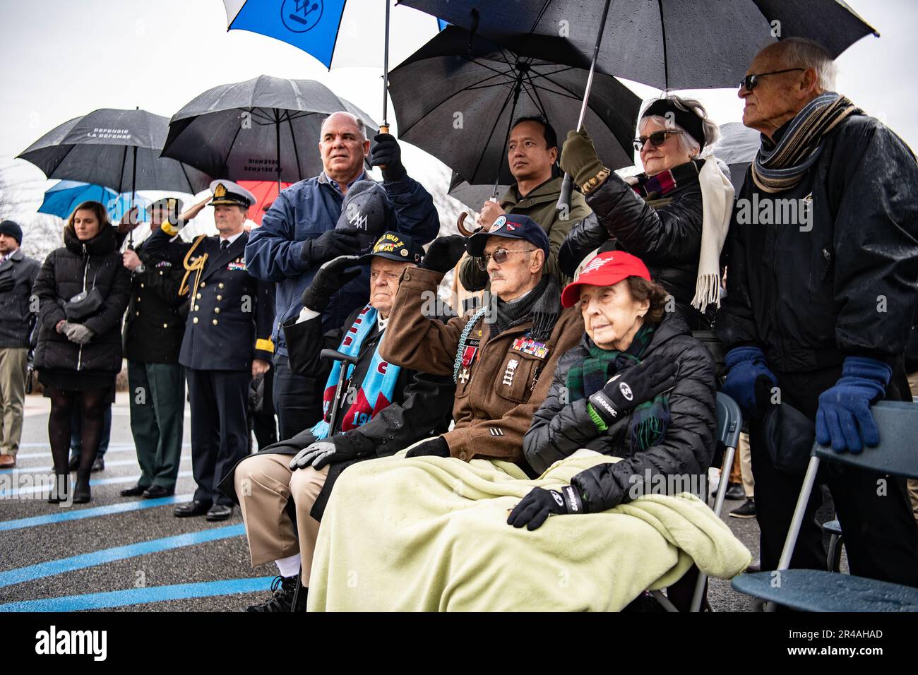 Joe Landry (bottom left), a 776th AAA Battalion WWII veteran of the ...